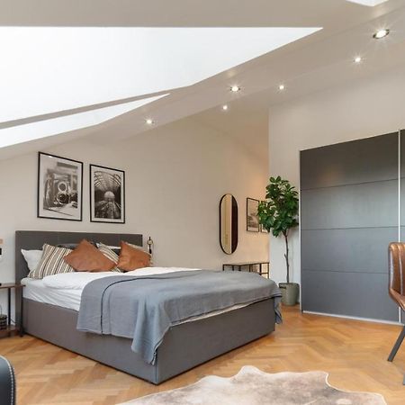 Designer Apartments, 2 Min To U1 Reumannplatz Wien Ngoại thất bức ảnh