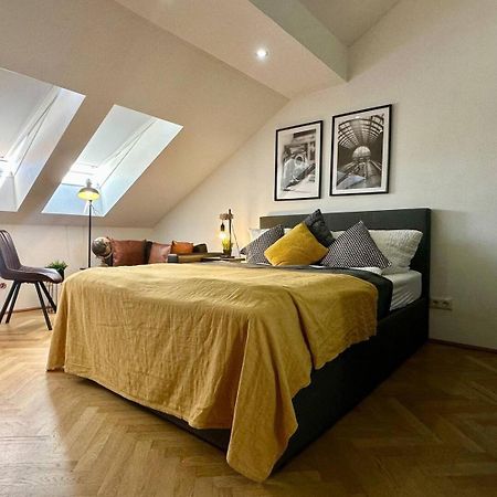 Designer Apartments, 2 Min To U1 Reumannplatz Wien Ngoại thất bức ảnh