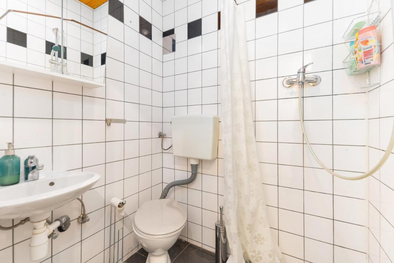 Designer Apartments, 2 Min To U1 Reumannplatz Wien Ngoại thất bức ảnh